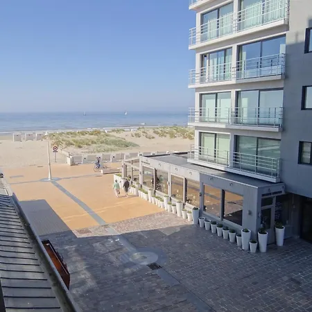Gounod 0203 With Side Sea View Apartment