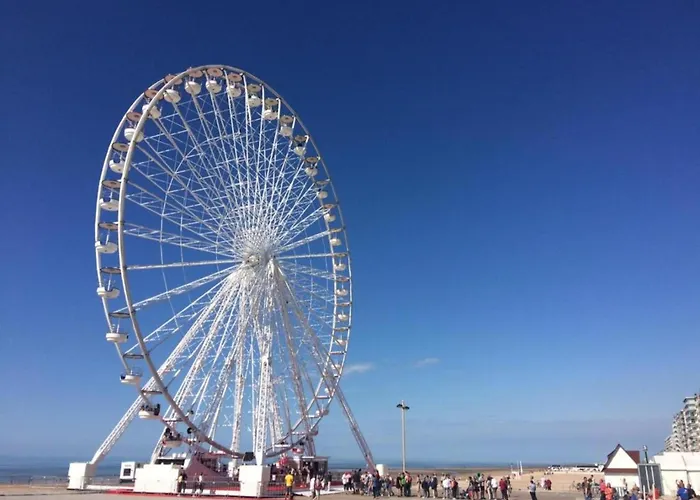 In Near The Ньивпорт